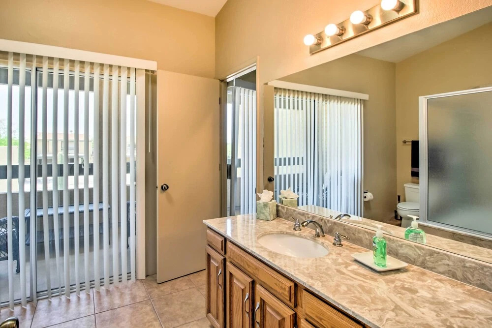 Ideal Getaway w/ Patio & Pool Access - Near Hiking