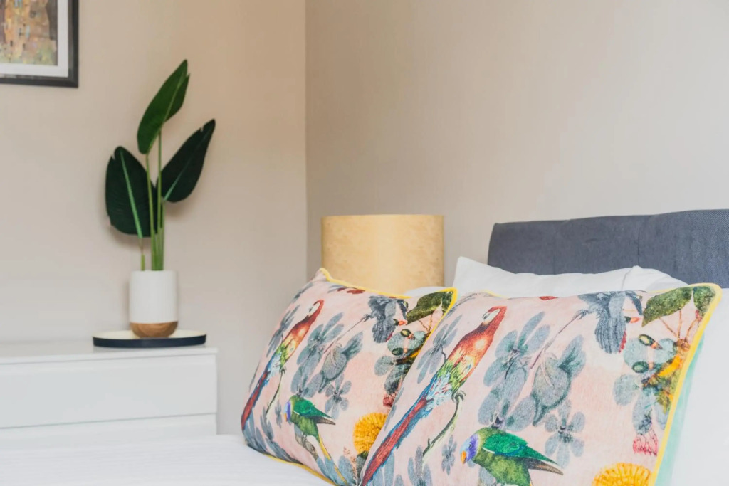 2-bedroom Apartment in Baker Street