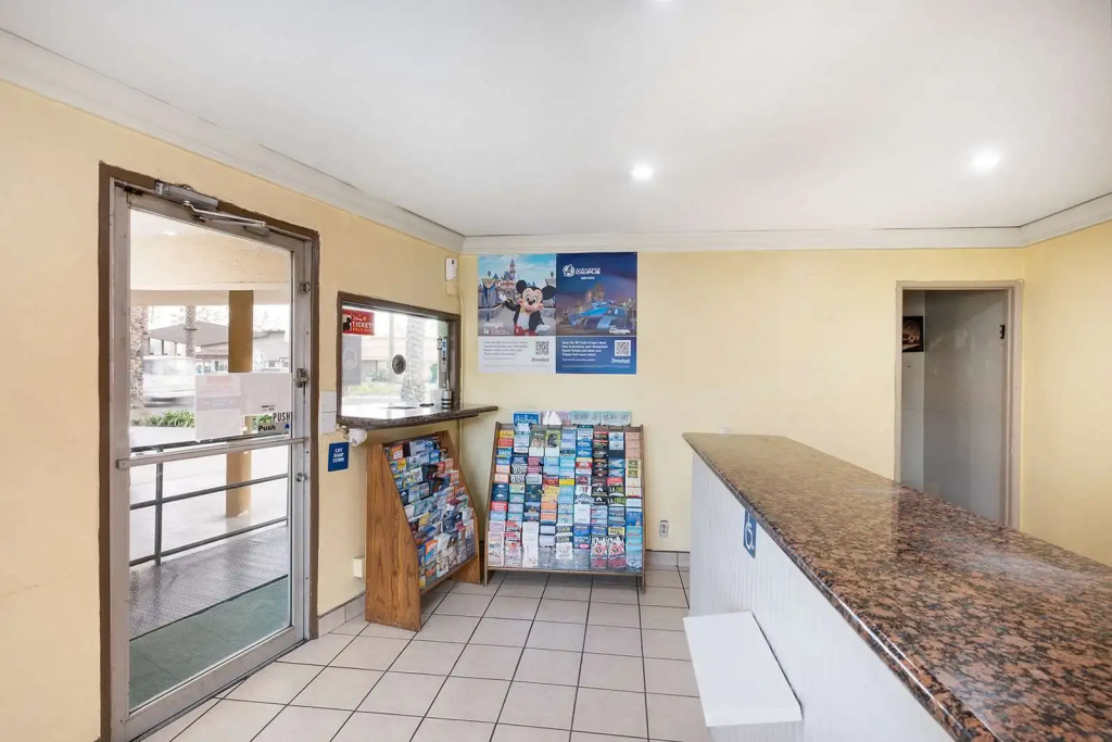Americas Best Value Inn & Suites Anaheim