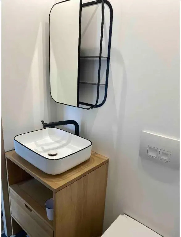 Luminous Apartment 2 minutes walk from beach 2 bedrooms 5pers
