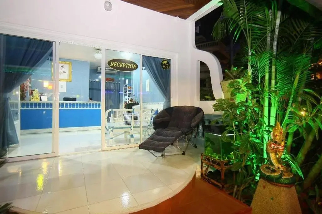 Patong Sunbeach Mansion