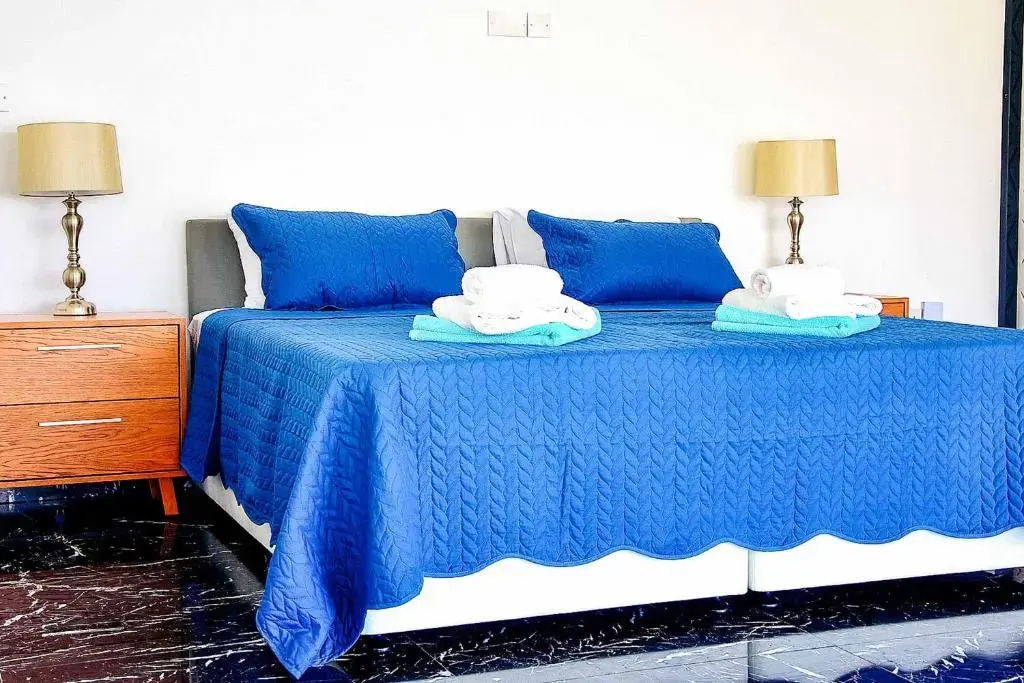 Coral Bay Beach Villa