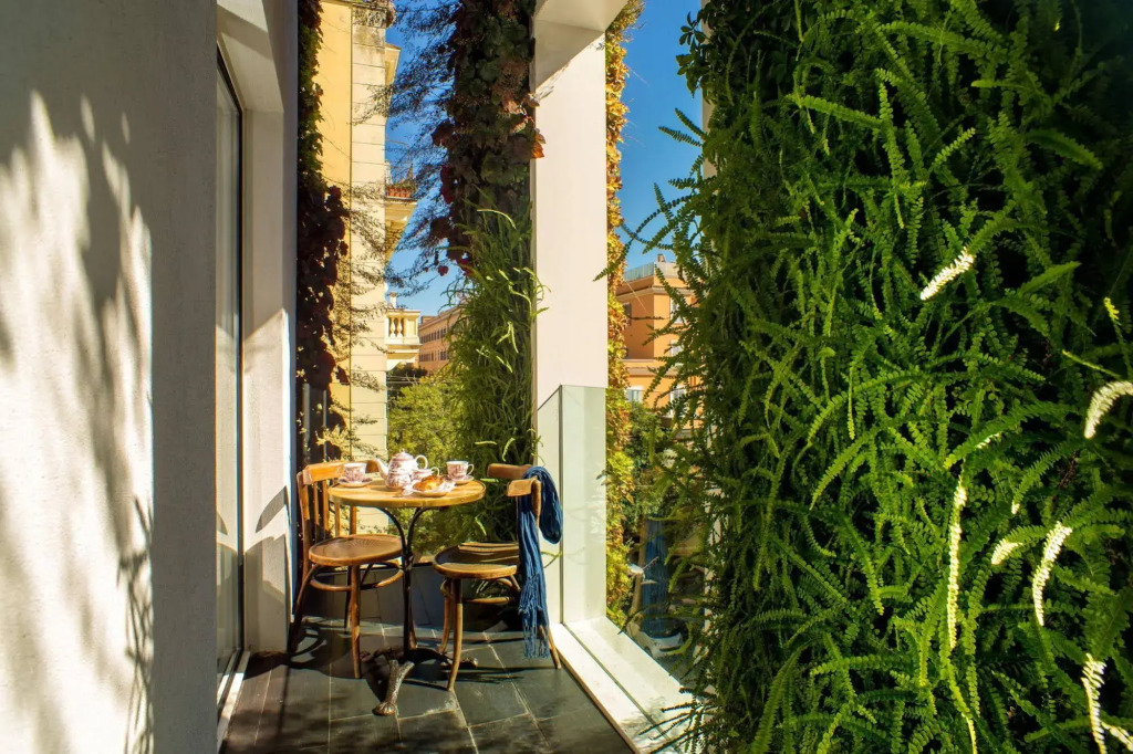 The B Place Hotel