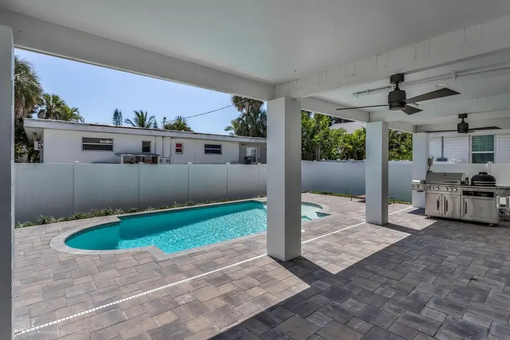 256 Pearl Street by Coastal Vacation Properties