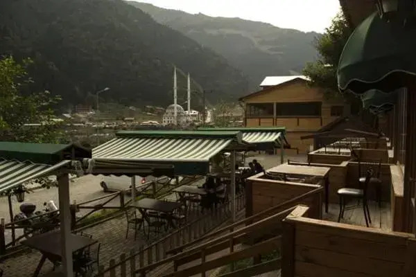 Kiyi Motel & Cafe