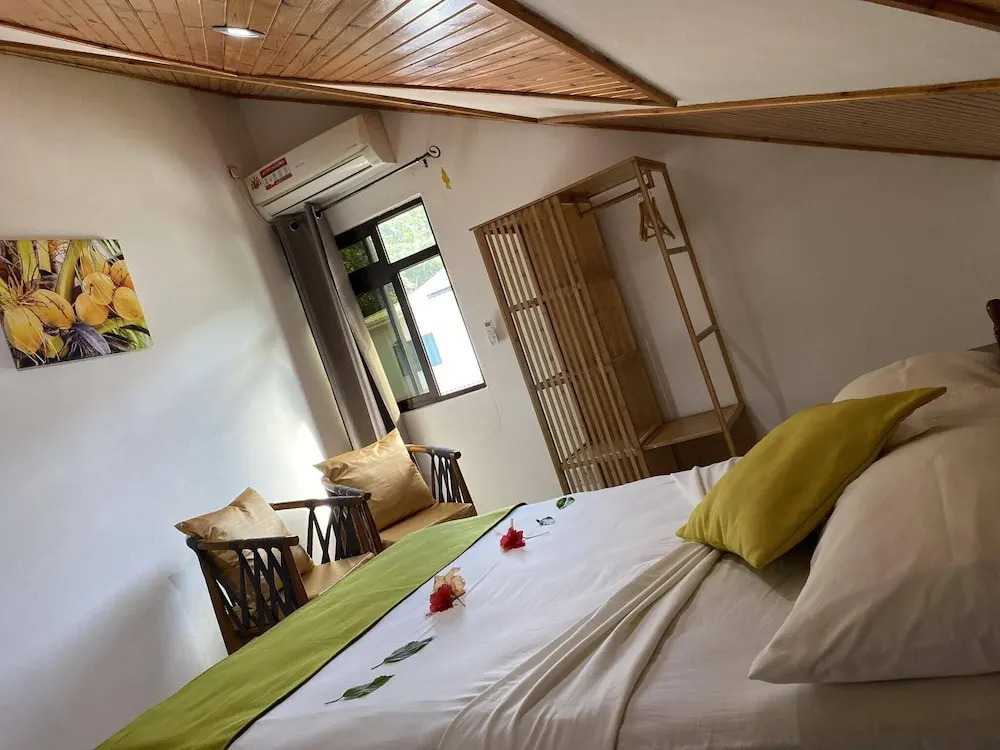 La Source Self Catering