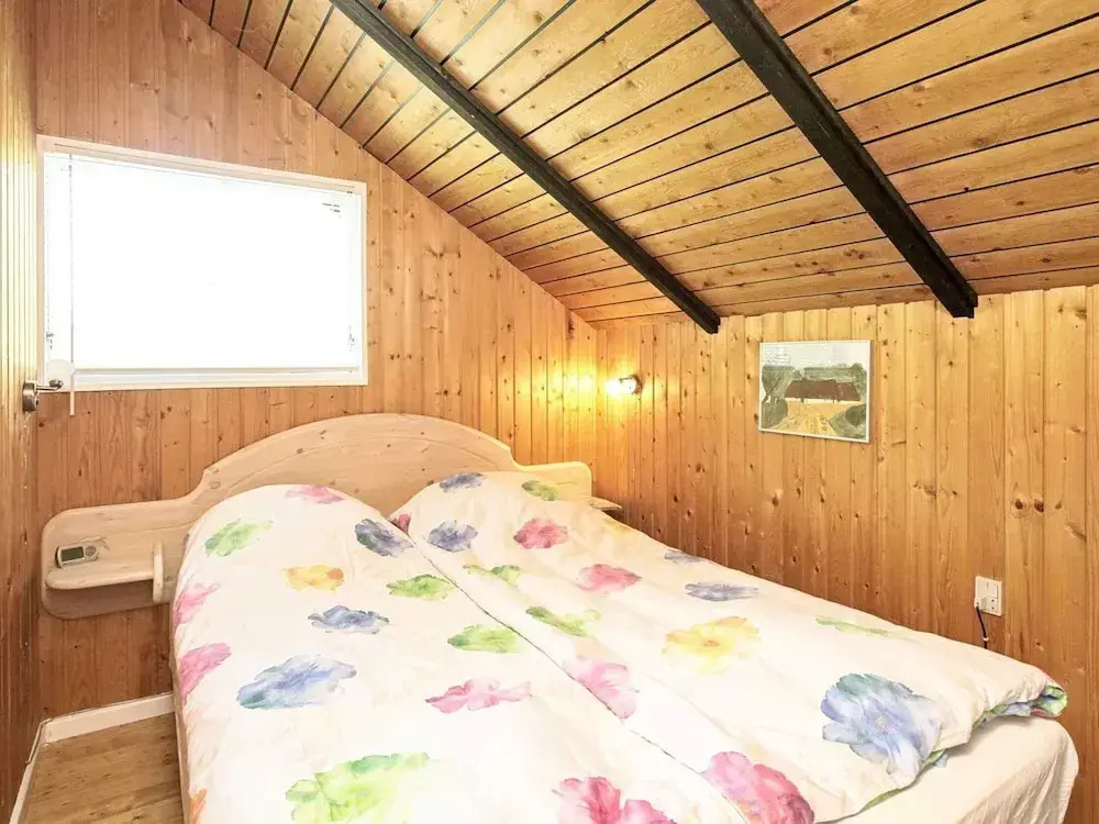 6 person holiday home in Saltum