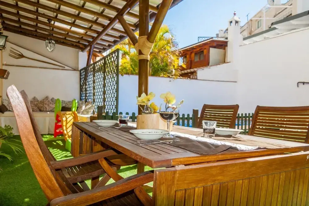Villa Mirto Canovas Nerja