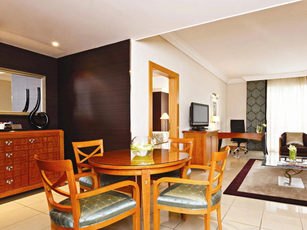 Отель Fairmont Dubai