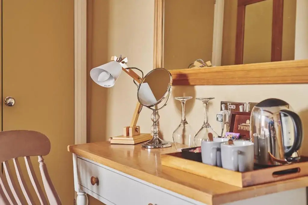 The Lansdowne Boutique Rooms with Breakfast