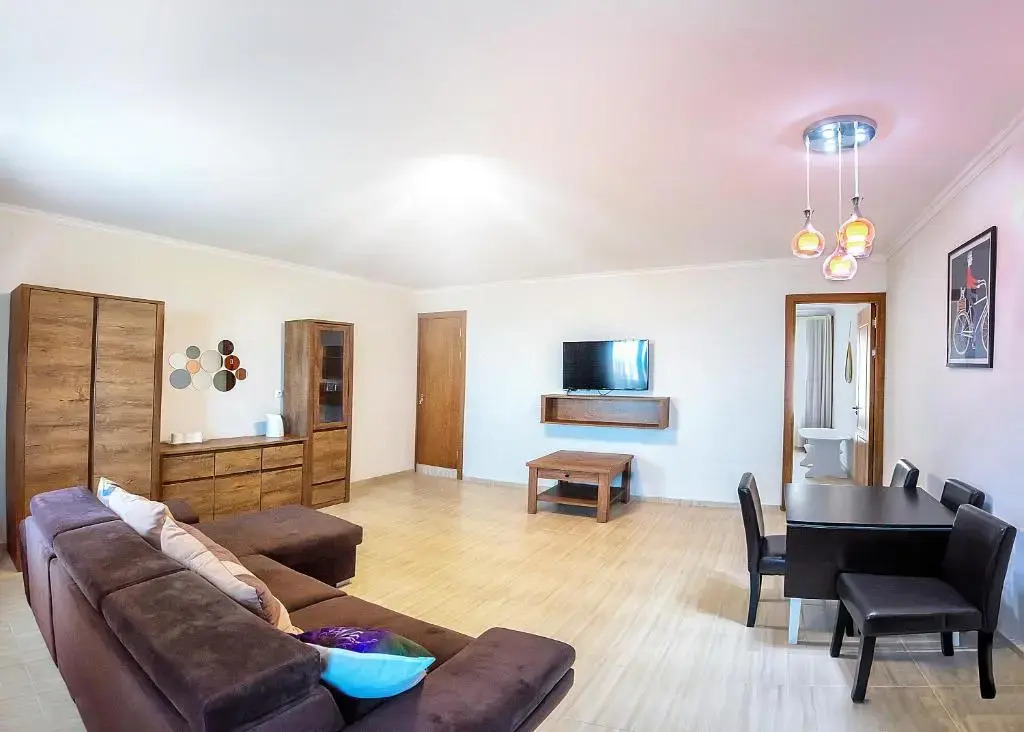Hotel Mandarinebi