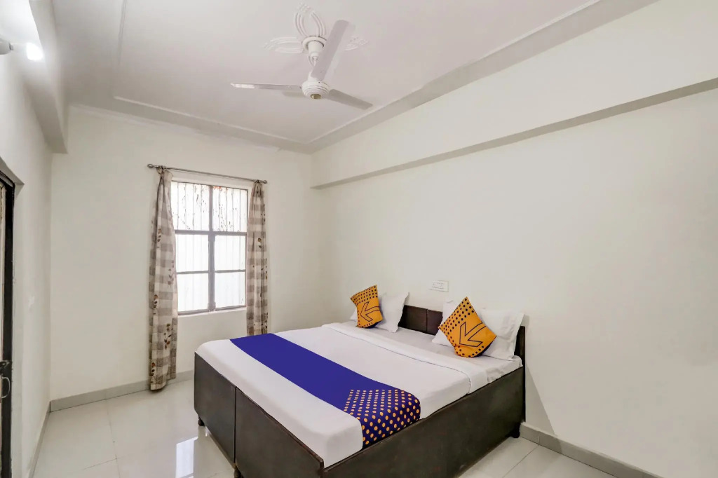 SPOT ON 78882 Shree Shakti Hotel