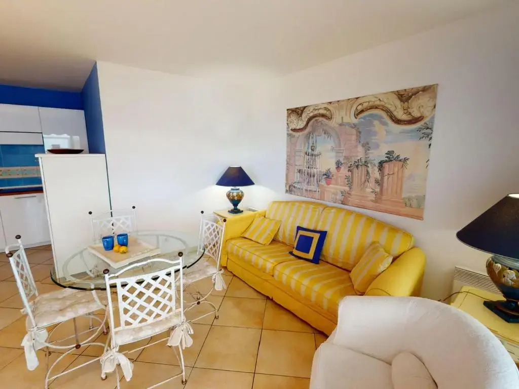Appartement Menton, 2 pièces, 4 personnes - FR-1-196-152