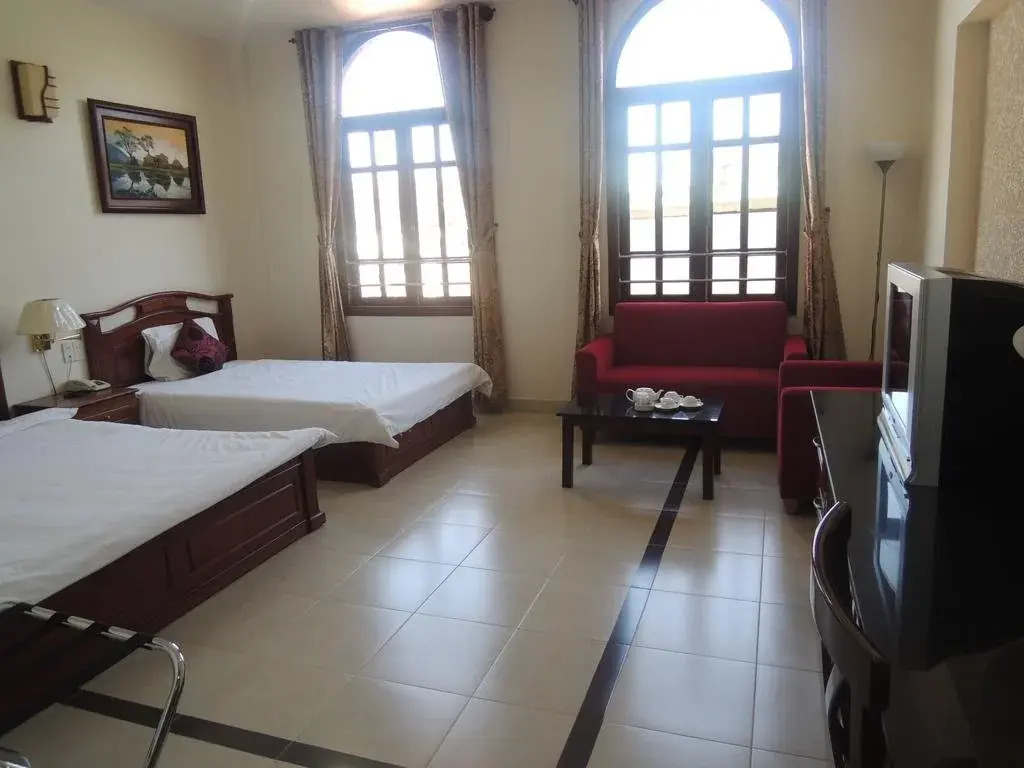 Hung Phong Hotel