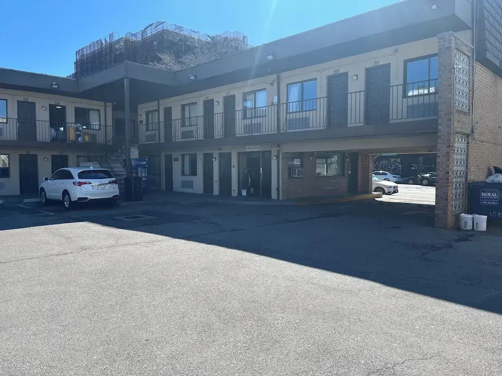 Metro Motel
