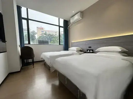Jihua Hotel (Chinese University of Hong Kong Shenzhen Hospital)