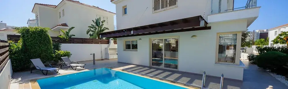 Rent Private Villa 015