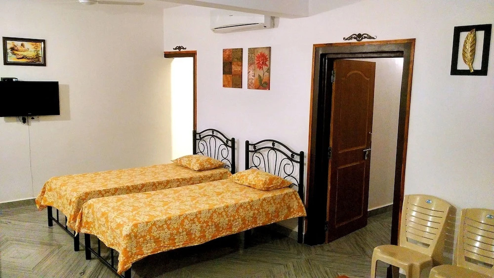 Siolim Suites