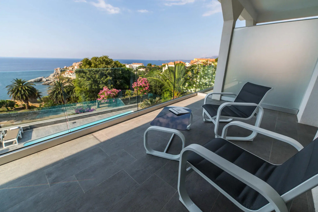 Hotel Revellata & Spa