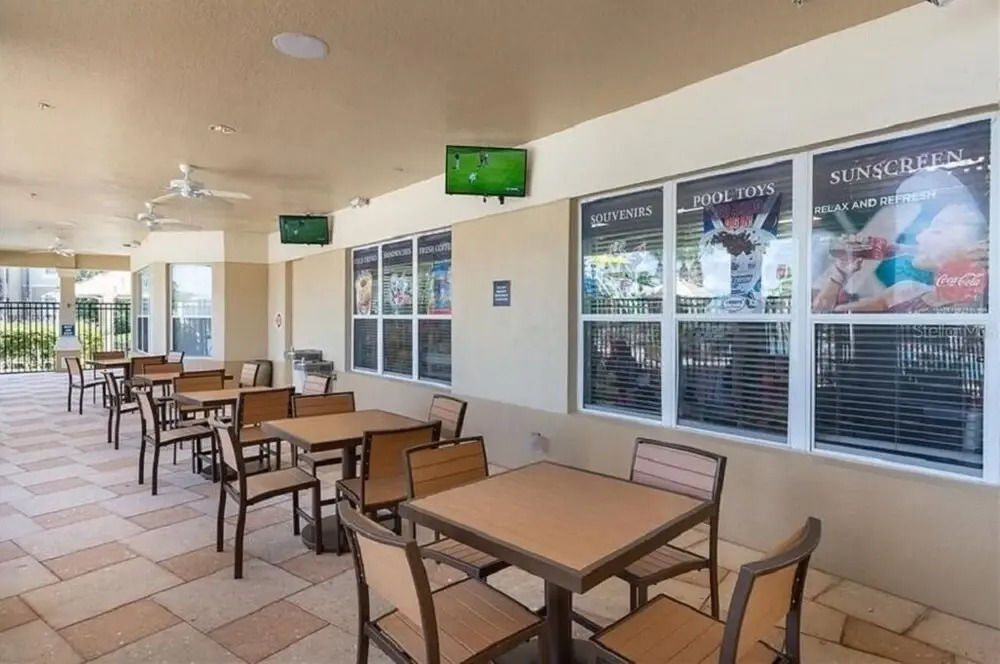 3 Br 2 Miles To Disney, Pool, Free Wifi And More 3 Bedroom Townhouse by RedAwning