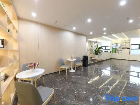 Runli Hotel
