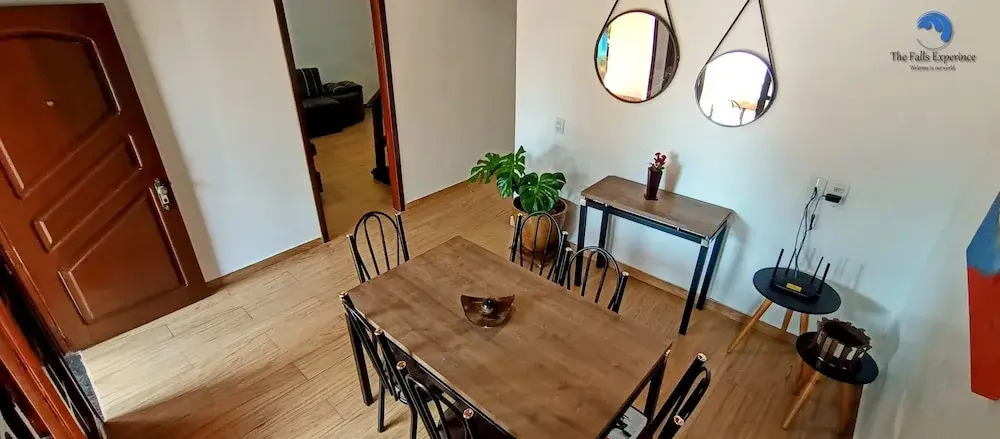 Casa com Piscina e Churrasqueira