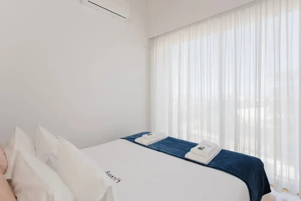 Liiiving in Porto - City View Apartments
