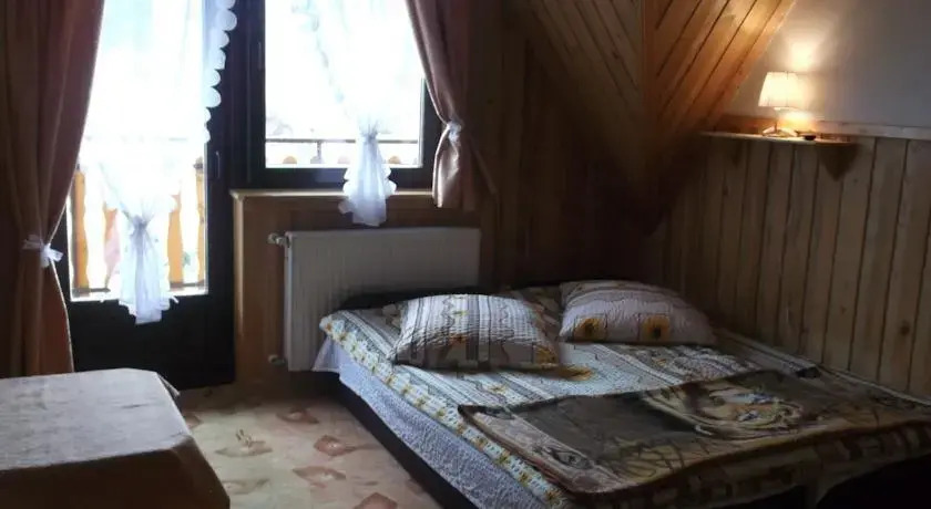 Willa POŚREDNIA - widok na Tatry z każdego pokoju