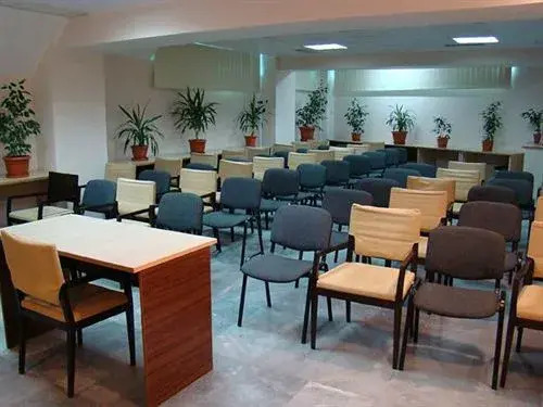 Hotel Dacia RRT