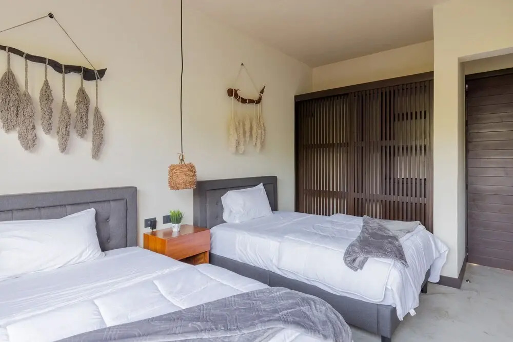 Asana Tulum 5 By Lockey