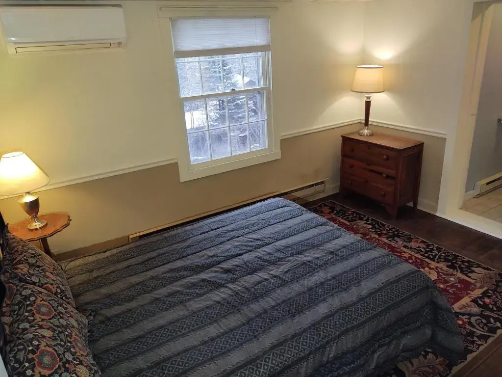 Doveberry Inn
