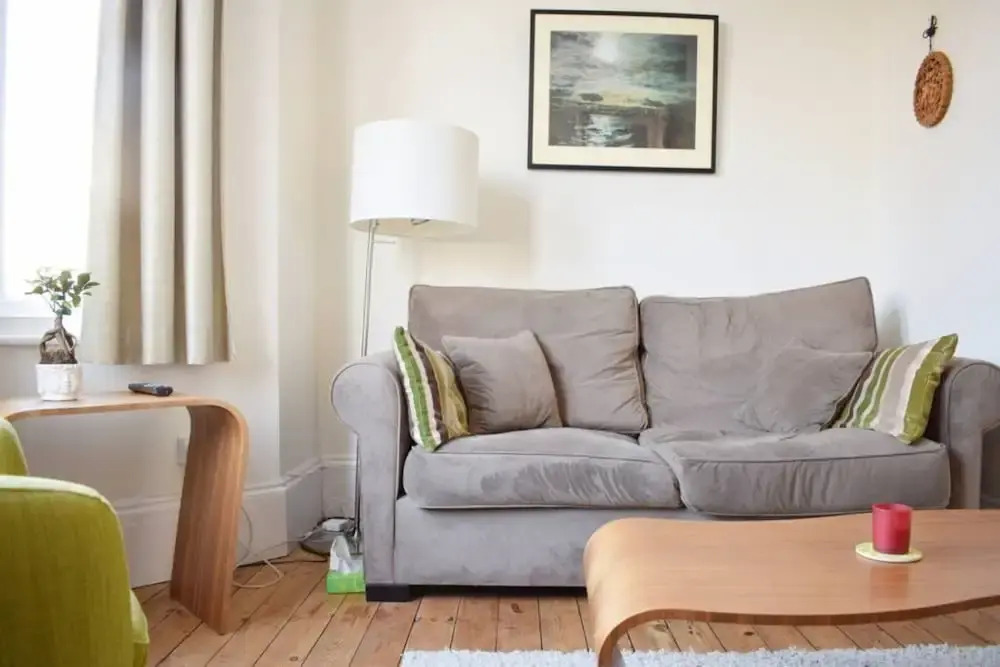 Quiet 1 Bedroom Home in South London