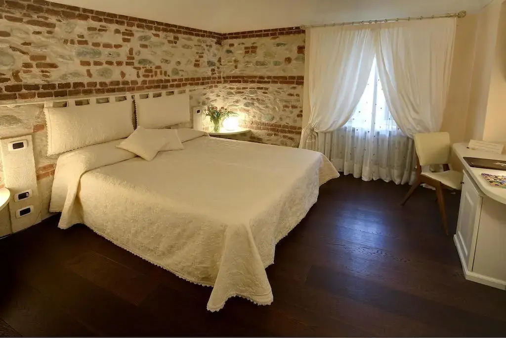Hotel Cascina Di Corte