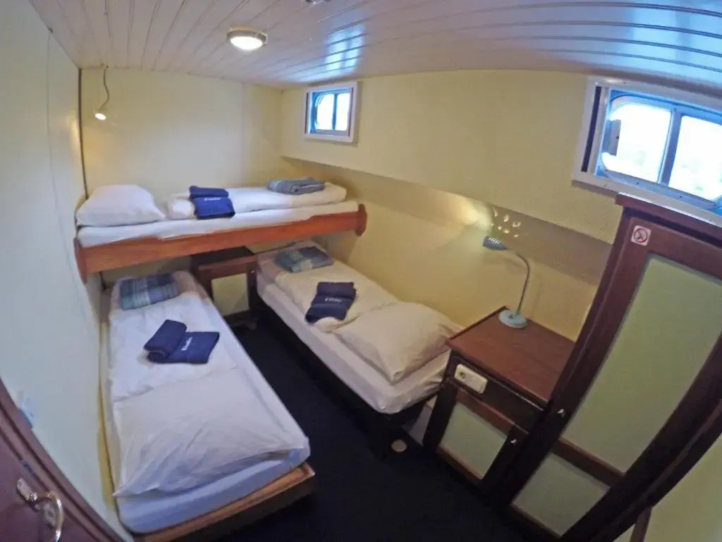 Botel Elodie