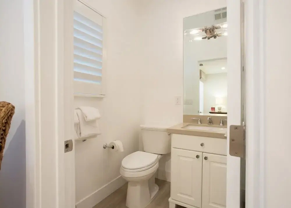 3312 W Ocean Front Ban 4 Bedroom Home
