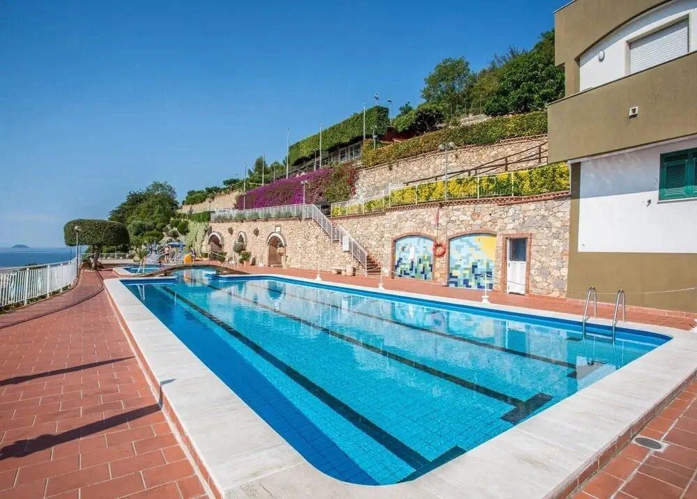 Classic Appartement in Pietra Ligure
