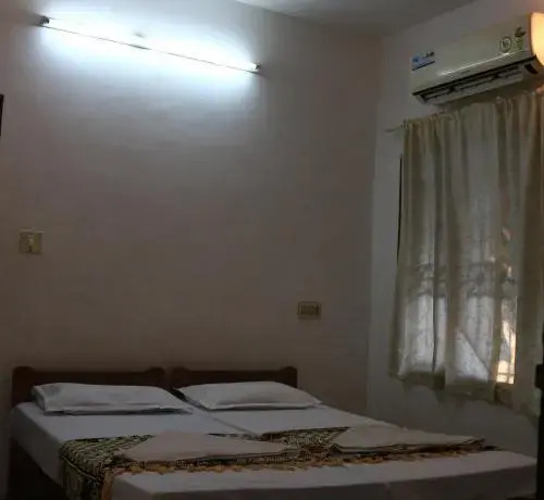 Little Flower Home Stay