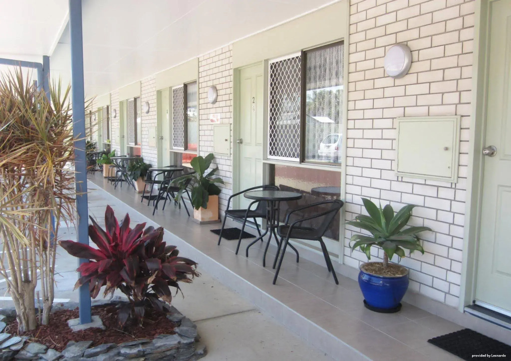 Twin Towns Motel