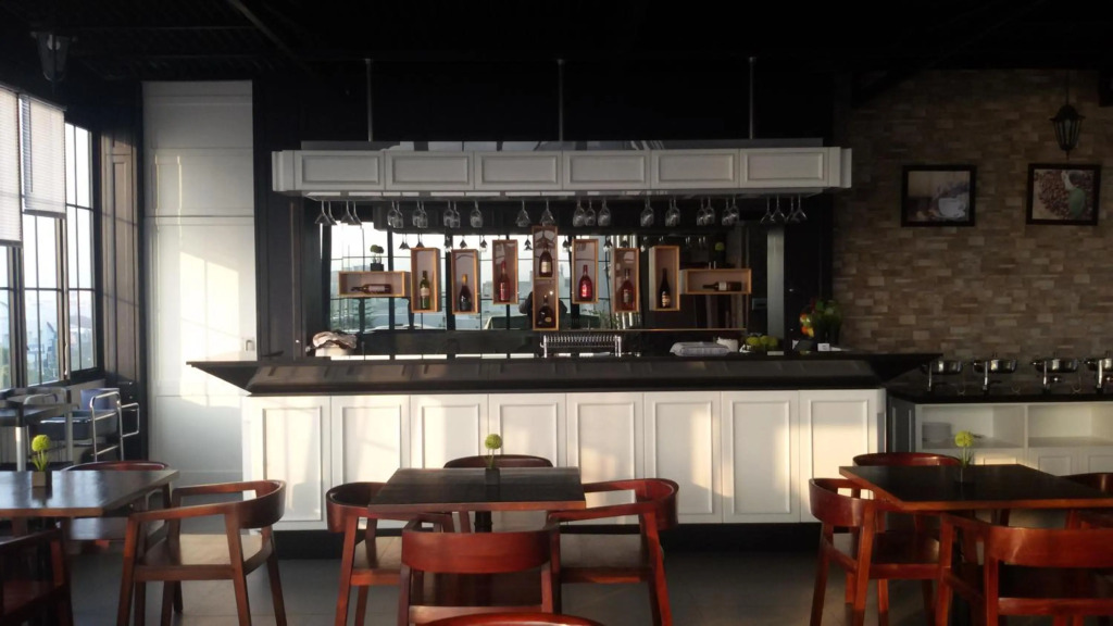 Airy Boulevard Ahmad Yani 17 Manado