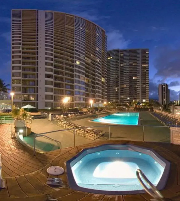Tower 2 Suite 2012 at Waikiki