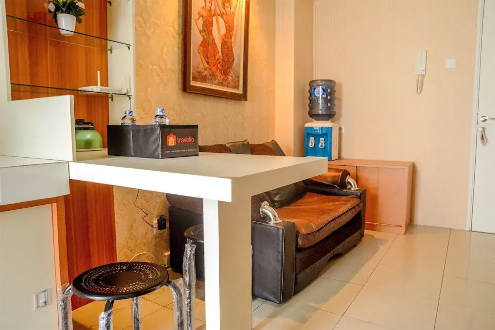 2Br Homey Green Palace Kalibata Apartment