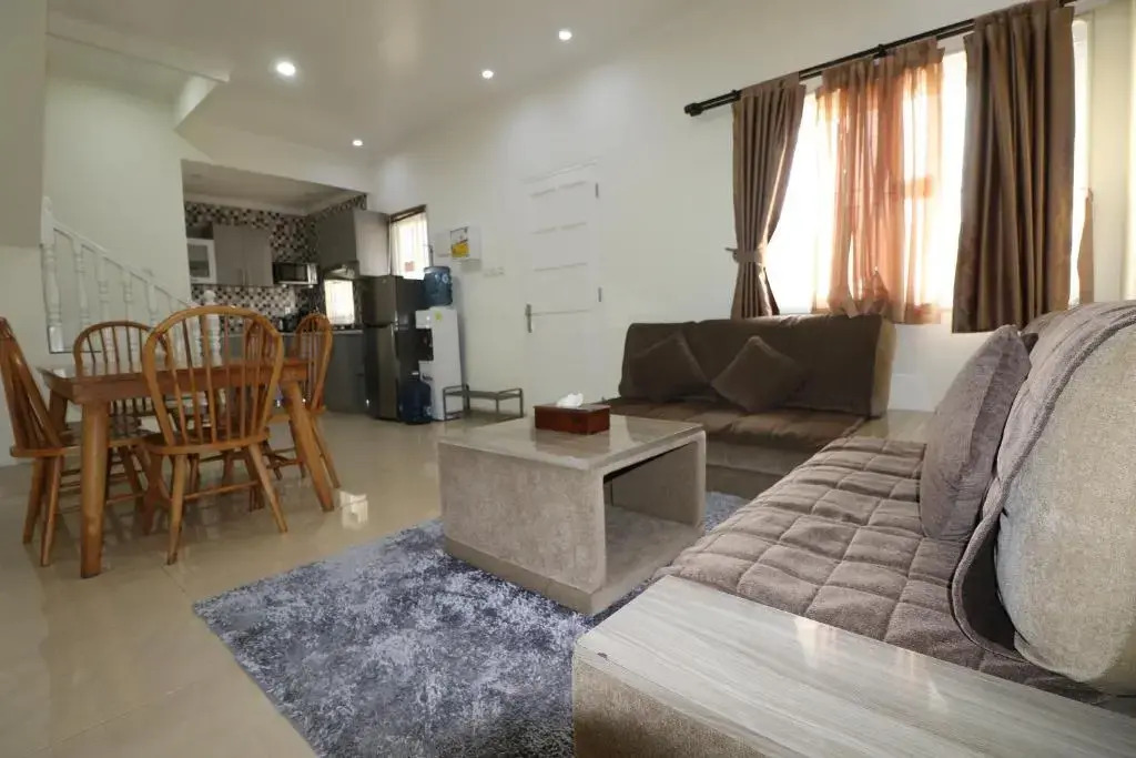 Diyar Villas Puncak H8/7