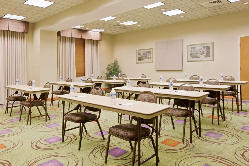 Wingate by Wyndham Charlotte Airport