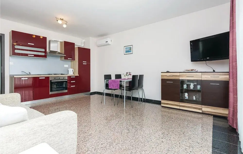 Stunning Home in Sv Filip i Jakov With Wifi and 1 Bedrooms