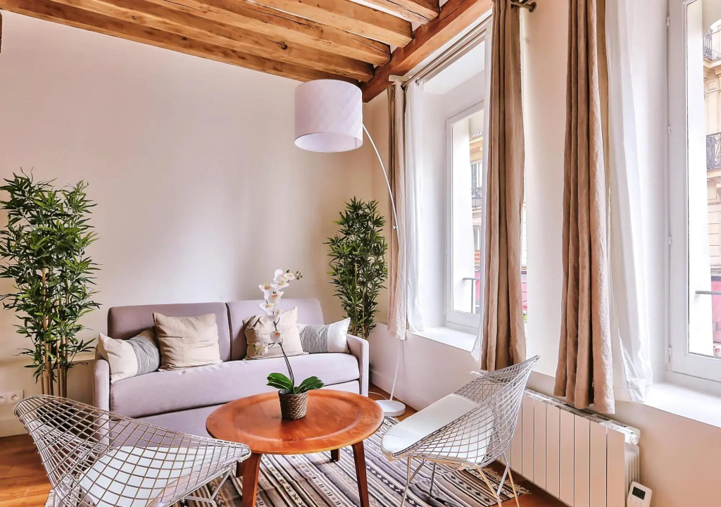 B  363- Magnifique appartement au coeur de Saint michel