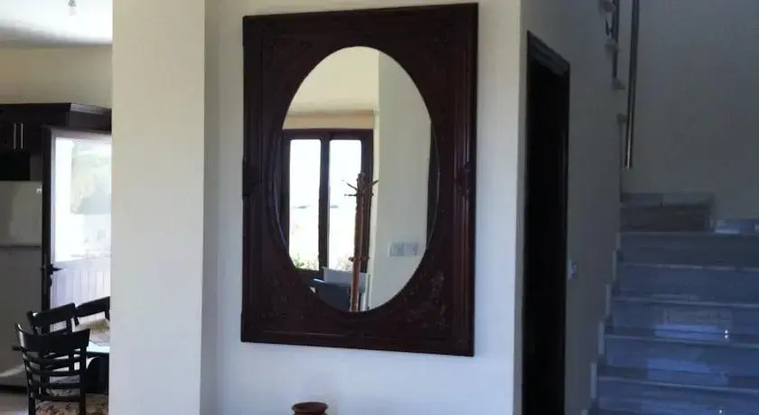 Villa Efi