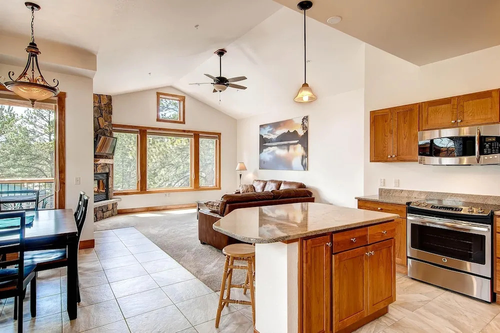 Black Canyon Inn Unit H2