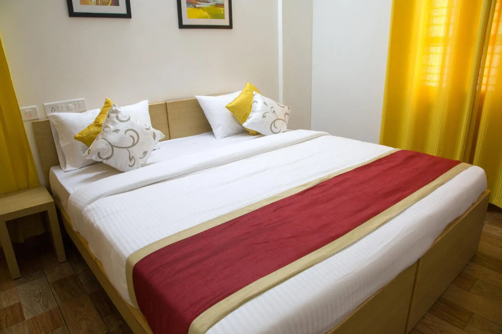 OYO 9252 SLN Homes