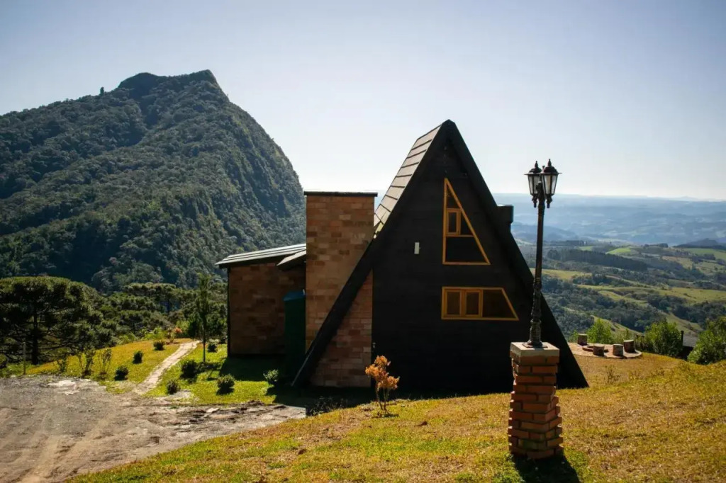 Caminho das Nuvens - Cabanas de Montanha