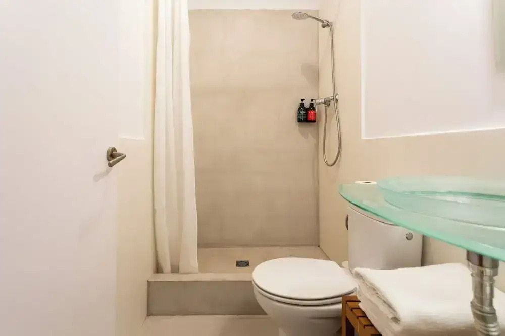 Apartment Near Las Ramblas For Families Or Friends